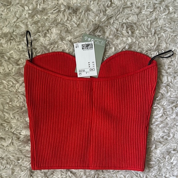H&M NWT Red Strapless Ribbed Top - Picture 4 of 4